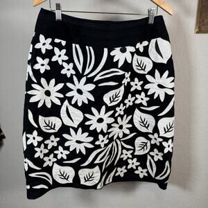 Women's Liz‎ Claiborne Black and White Floral Applique A-Line Skirt Size 14